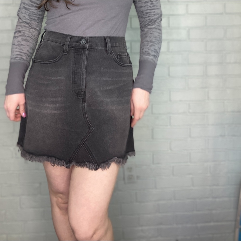 Umgee Black Denim Mini Skirt NEW With Tags Boutique Jean Skirt Size Small